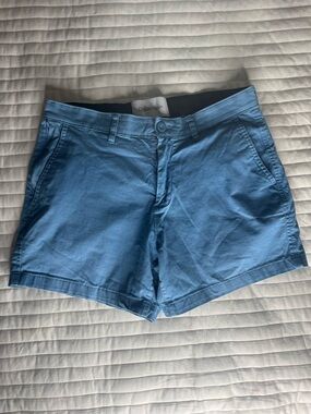 CALVIN KLEIN Sky Blue men’s Chino Bermuda Shorts
